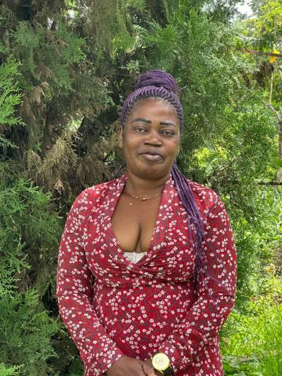 Josephine 49 Jahre Yaoundé Kamerun