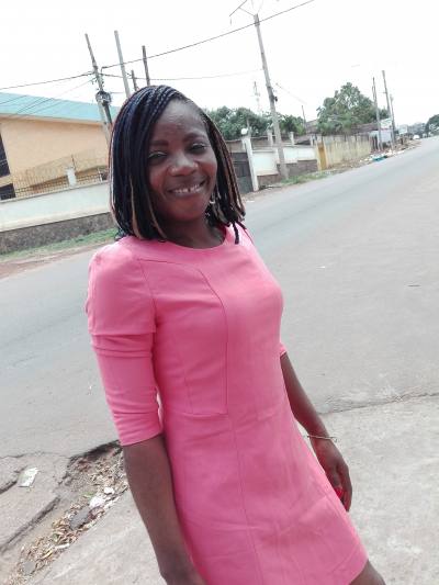 Marie Noel 41 ans Yaoundé Cameroun