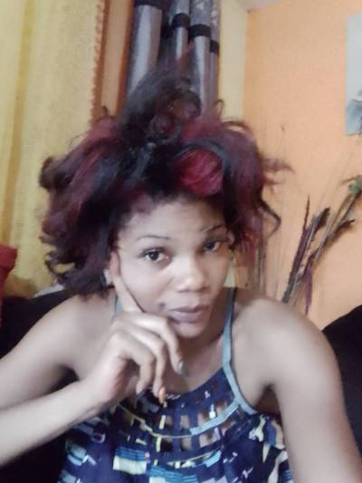 Jessy 33 ans Yaoundé  Cameroun