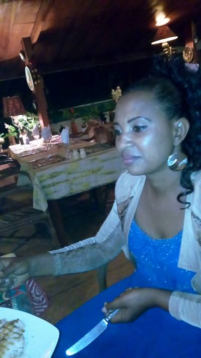 Fabiola 49 Jahre Centre Kamerun