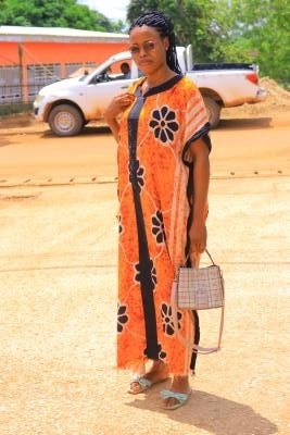 Nancy 32 Jahre Libreville  Gabun