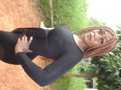 Suzanne 36 ans Yaounde Cameroun