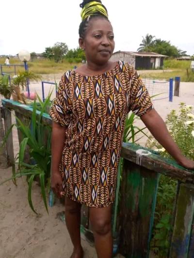 Julienne 52 ans Port-gentil  Gabon