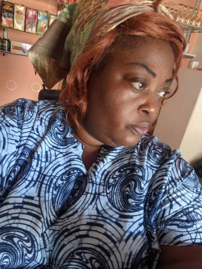 Florence  40 ans Adidogome  Togo