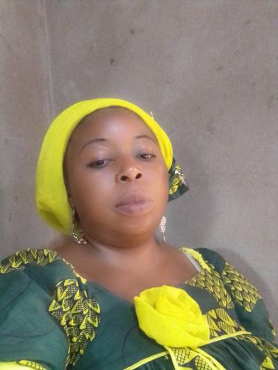Larissa 38 ans Yaoundé Cameroun