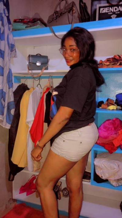 Rosalie 47 ans Yaoundé 4e Cameroun