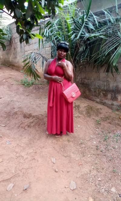 Anne marie 30 ans Yaoundé  Cameroun