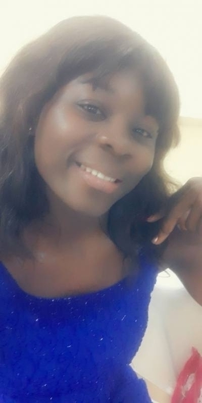 Lorette 34 ans Ebolowa Cameroun