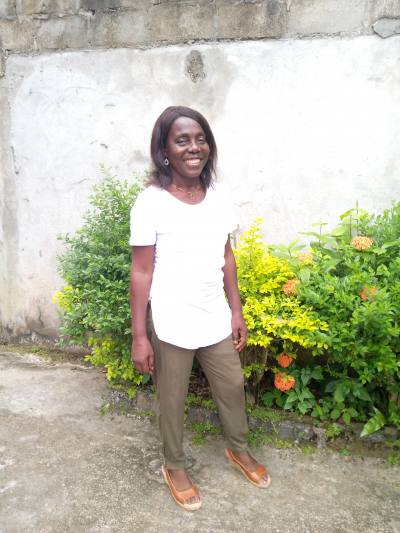 Jeannine 55 years Estuaire Gabon