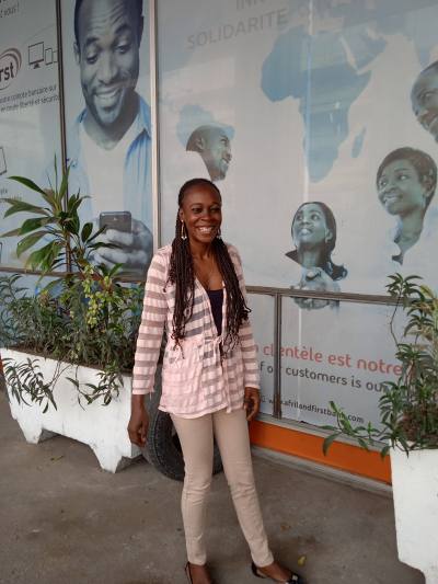 Miriam 37 ans Littoral Cameroun