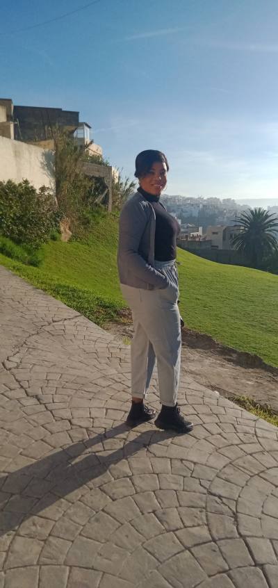 Sandy 42 ans Rabat Maroc