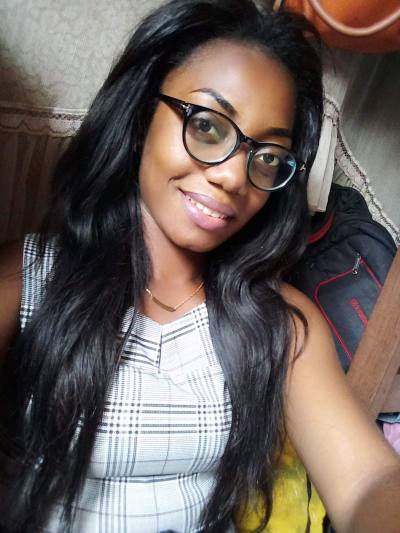 Martinette 27 ans Yaounde Cameroun