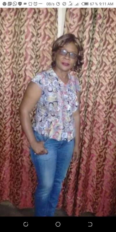 Anne marie 50 ans Yaounde4 Cameroun