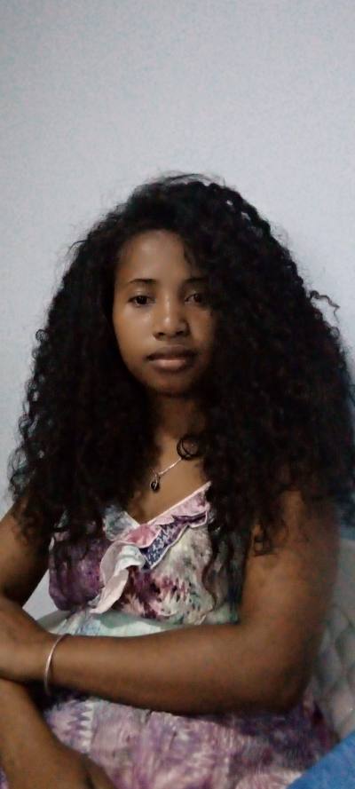 Angelica 32 ans Antananarivo Madagascar