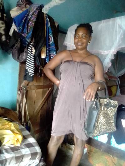 Sylvie 43 ans Vohemar Madagascar