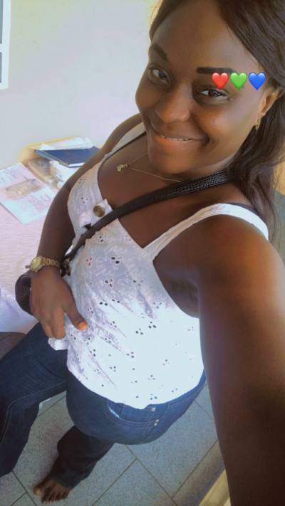 Christelle 35 ans Douala Cameroun