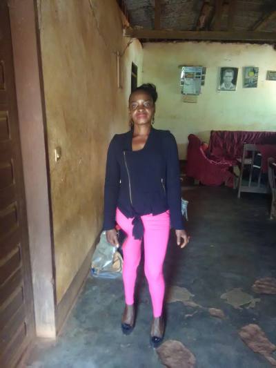 Didine 44 ans Yaounde Cameroun