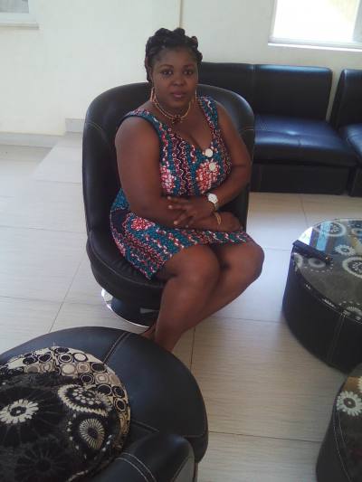 Elodie 34 ans Lome Togo