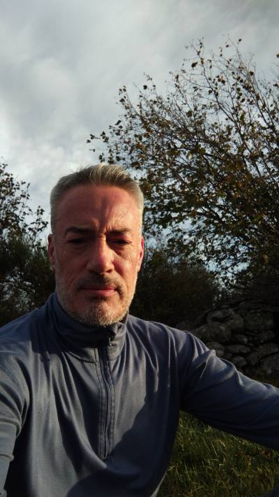 Franck 49 ans Clermont Ferrand  France