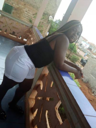 Alida 46 ans Yaoundé Cameroun