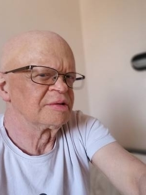 Jean 60 ans Chatellerault  France
