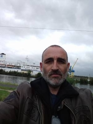 Stephane 56 ans Caen France
