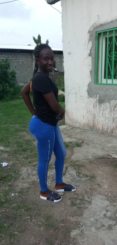 Misskota 33 ans Akanda  Gabon