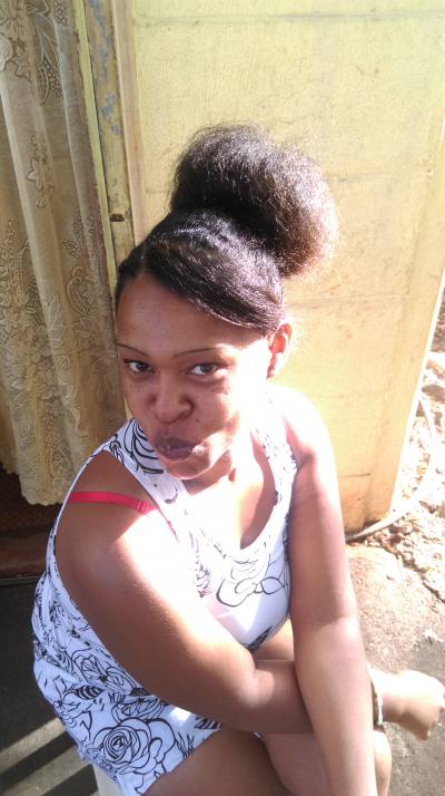 Cynthia 40 ans Port Louis Maurice
