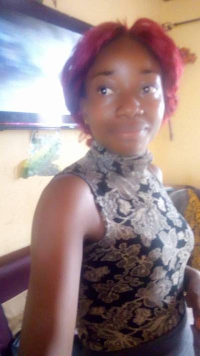 Helene 26 years Yaounde Cameroon