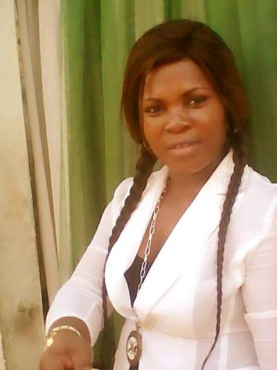 Cherida 39 ans Yaoundé  Cameroun