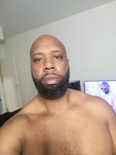 Lenny  38 ans Paris France