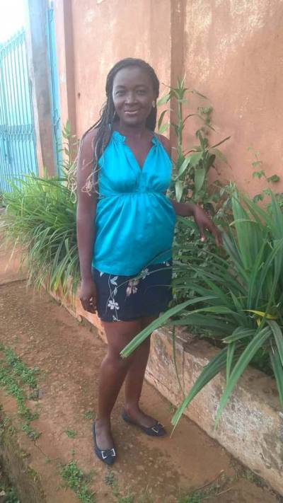 Thérèse 45 Jahre Yaoundé  Kamerun