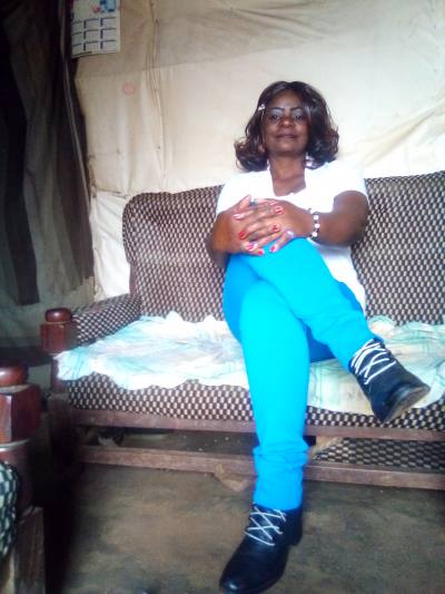 Chantal 52 Jahre Centré Kamerun