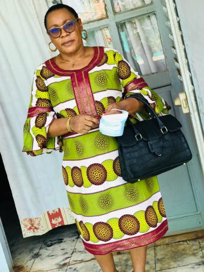 Hortence 52 Jahre Yaounde Kamerun