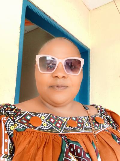Majolie 42 ans Est Cameroun Cameroun