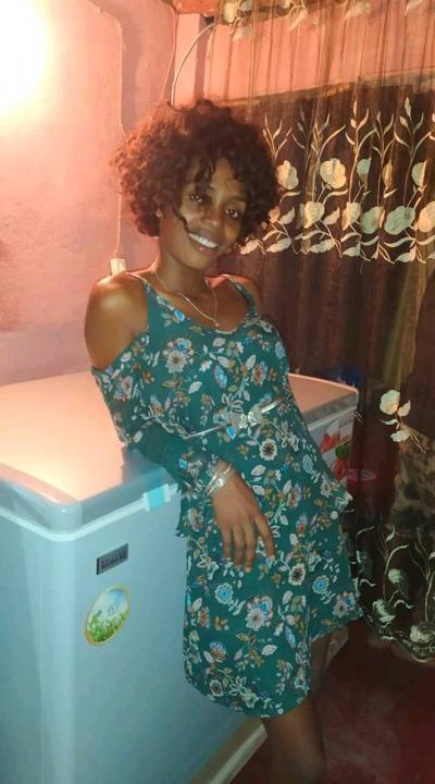 Patricia Site de rencontre femme black Madagascar rencontres célibataires 26 ans