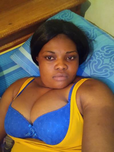 PERNELLE 28 years Yaoundé Cameroon