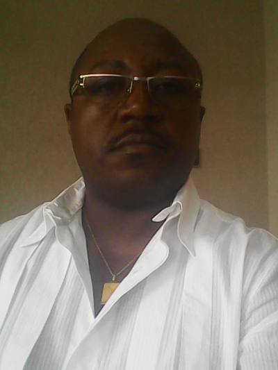 Dominique 62 ans Libreville Gabon