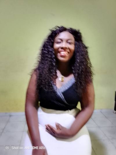 Véronique 41 ans Autres  Cameroun