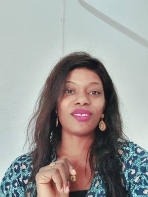 Naomi 37 ans Berne Côte d'Ivoire