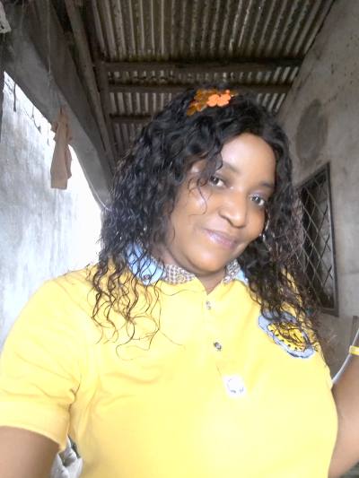 Rosy 36 ans Littoral  Cameroun