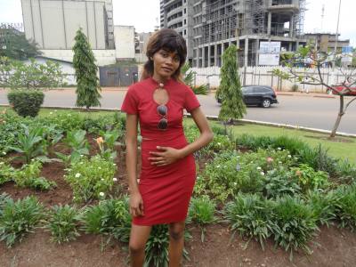 Jeanne  27 ans Yaounde Cameroun