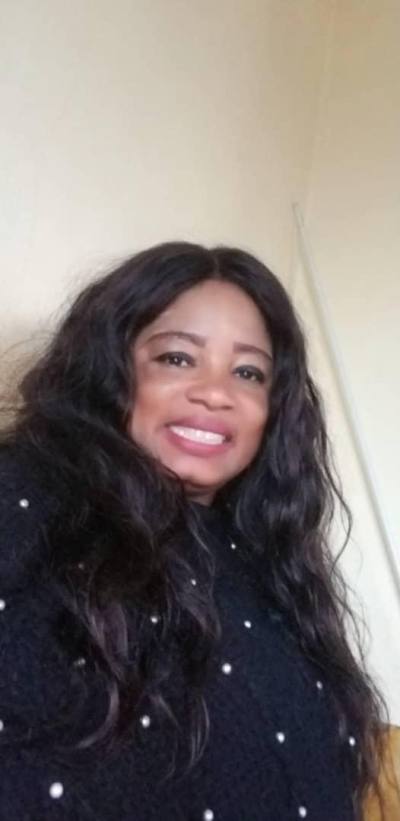 Blanche 42 ans Mfou Cameroun