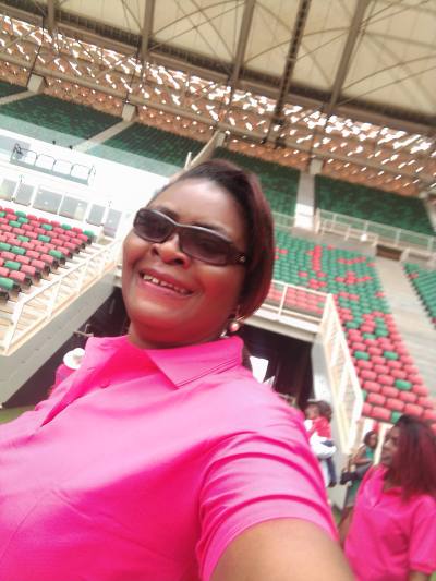 Marie 58 ans Yaoundé 4 Cameroun