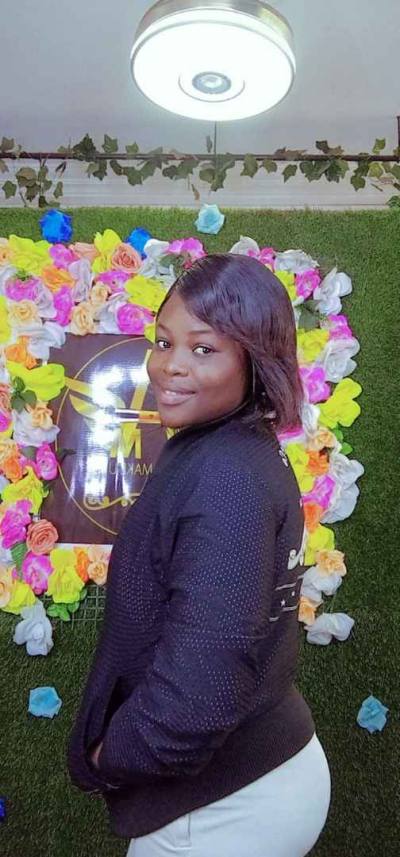 Viviane 29 years Lomé Togo