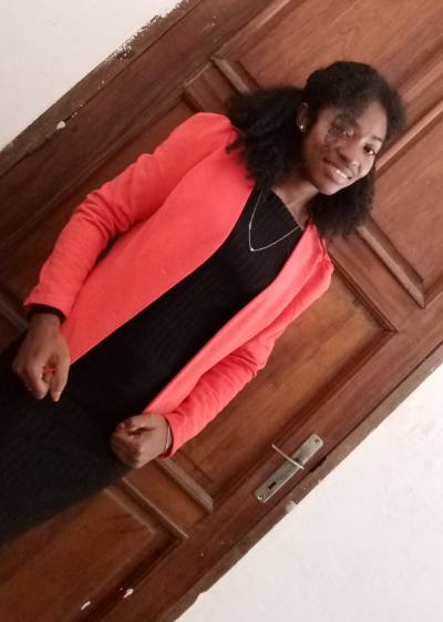 Clemencia 31 ans Toamasina Madagascar