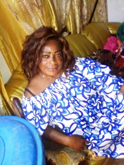 Sylvana 48 years Yaoundelv Cameroon