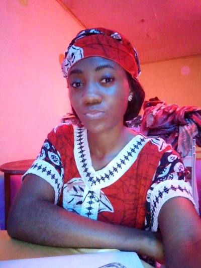 Zoulia 26 ans Bamoun Cameroun