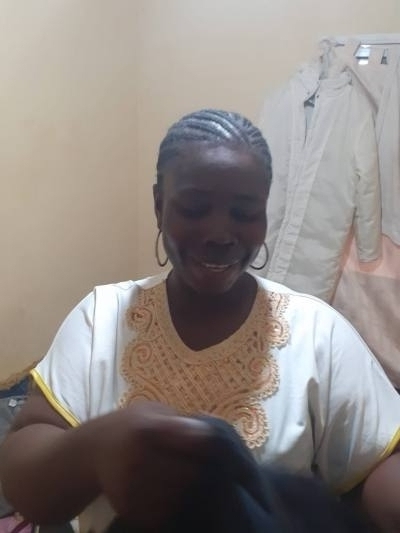 Diane 29 ans Chrétien  Maroc