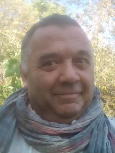 Thierry 56 ans Gueugnon France